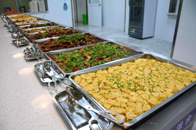 飯堂承包管不好不用愁，交給專(zhuān)業(yè)餐飲公司